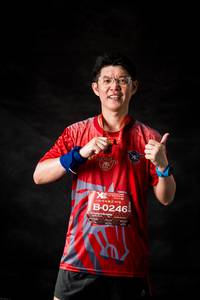 BIB: 0246
                            <button type="button" onclick="openModal(5244559)" class="btn btn-primary btn-sm float-right btn-popup" data-toggle="modal" data-target=".modal-high-quality">
                        <i class="fas fa-shopping-cart"></i> Add to Cart
                    </button>
                                            <button type="button" onclick="isThisMe(5244559, true)" class="btn btn-success btn-sm float-right btn-popup btn-isme hidden" data-toggle="tooltip" data-placement="bottom" title="นี่คือรูปของคุณใช่ไหม คลิกที่นี่เพื่อเอาเข้าอัลบั้ม">
                        <i class="fas fa-plus"></i> Add to album
                    </button>
                    <button type="button" onclick="isThisMe(5244559, false)" class="btn btn-warning btn-sm float-right btn-popup btn-isnotme hidden">
                        <i class="fas fa-ban"></i> Remove from album
                    </button>